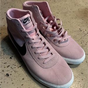 Nike SB Blazer Mids